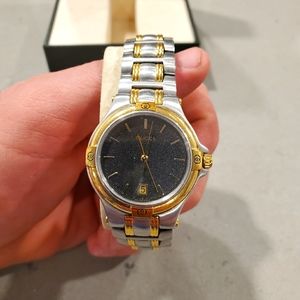 Gucci watch